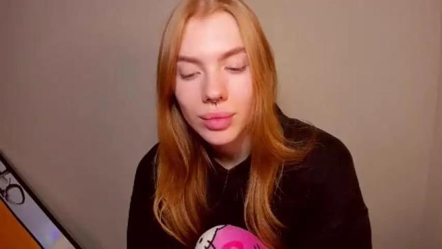 Image 6 of stellaswen Stream on Chaturbate on 15 months ago