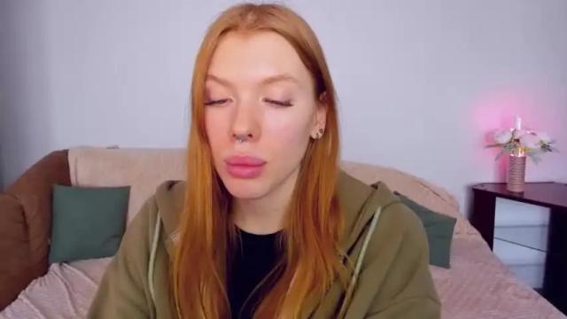 Image 6 of stellaswen Stream on Chaturbate on 13 months ago