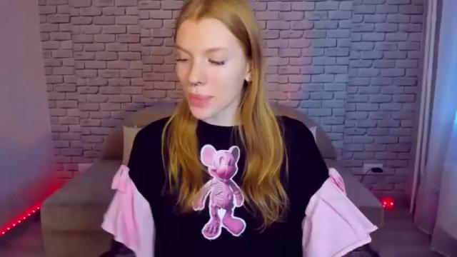 Image 3 of stellaswen Stream on Chaturbate on 13 months ago