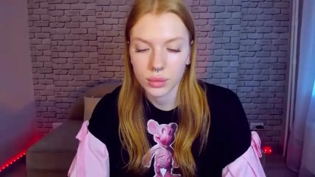 Image 7 of stellaswen Stream on Chaturbate on 13 months ago