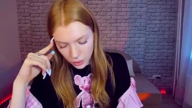 Image 8 of stellaswen Stream on Chaturbate on 13 months ago