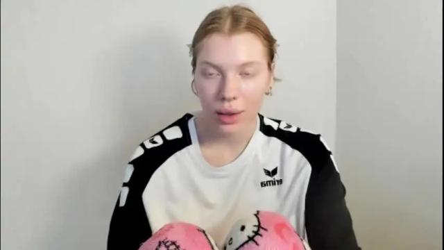 Image 3 of stellaswen Stream on Chaturbate on 2 months ago