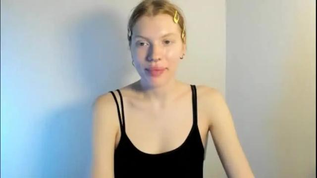 Image 2 of stellaswen Stream on Chaturbate on 2 months ago