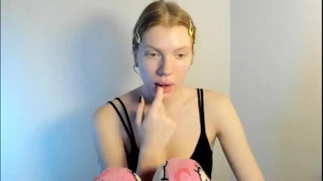 Image 7 of stellaswen Stream on Chaturbate on 2 months ago