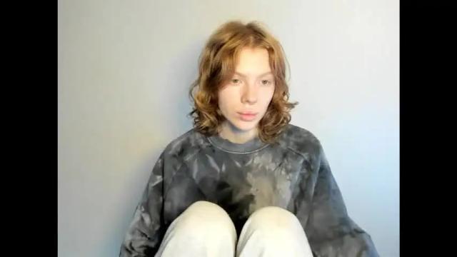 Image 2 of stellaswen Stream on Chaturbate on 1 month ago