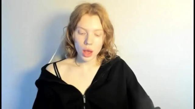 Image 2 of stellaswen Stream on Chaturbate on 1 month ago