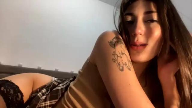 Image 10 of step__siblings Stream on Chaturbate on 17 months ago