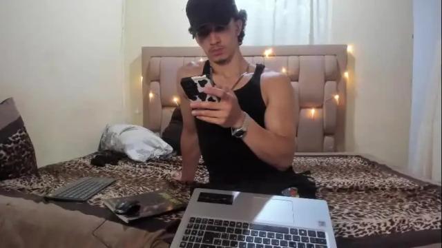 Image 12 of stepcouple__ Stream on Chaturbate on 1 month ago