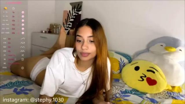 Image 2 of steph_y1030 Stream on Chaturbate on 15 months ago