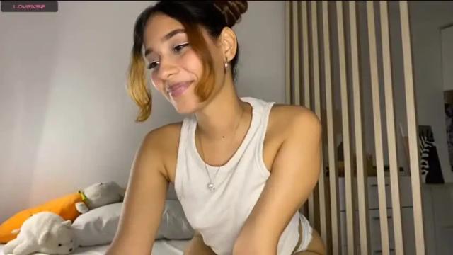 Thumbnail 1, steph_y1030's Stream at Chaturbate, 13 months ago