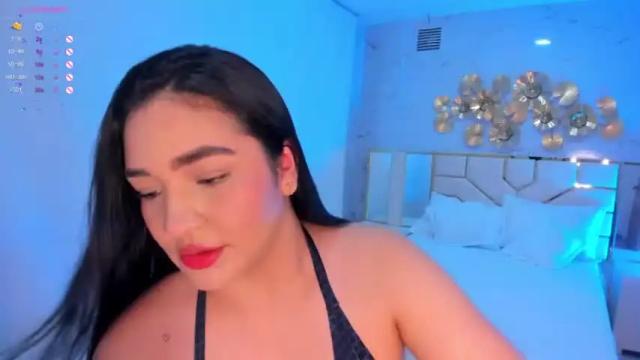 Image 10 of stephania_diamond Stream on Chaturbate on 13 months ago