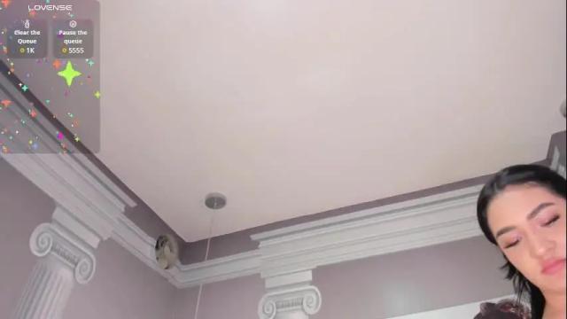 Image 3 of stephania_diamond Stream on Chaturbate on 18 days ago