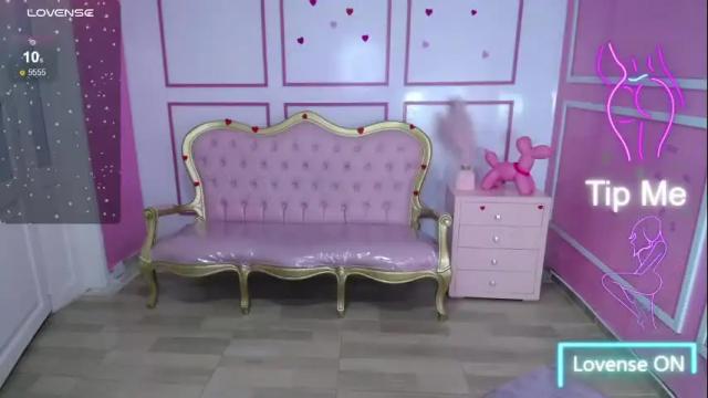 Image 3 of stephania_t Stream on Chaturbate on 1 month ago