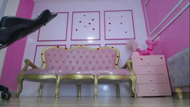 Image 2 of stephania_t Stream on Chaturbate on 22 days ago