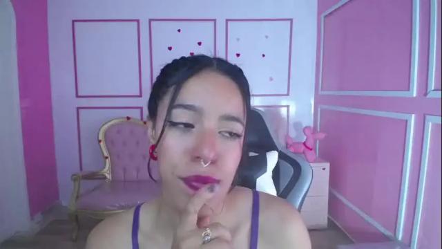 Image 12 of stephania_t Stream on Chaturbate on 20 days ago