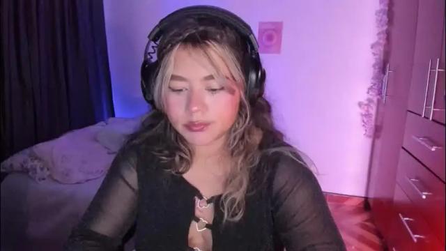 Thumbnail 1, stephanifox's Stream at Chaturbate, 2 months ago