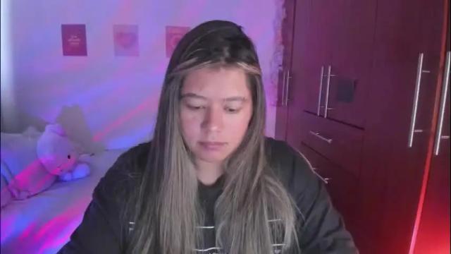 Image 6 of stephanifox Stream on Chaturbate on 1 month ago