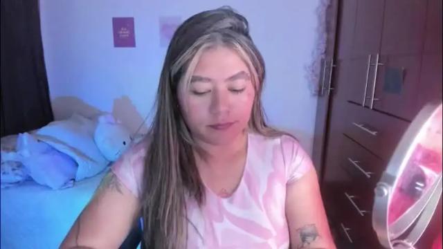 Image 12 of stephanifox Stream on Chaturbate on 1 month ago