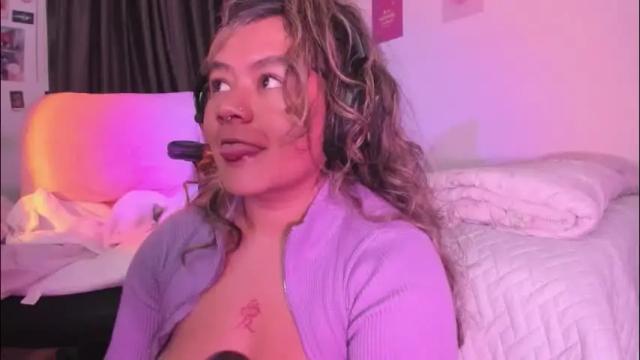 Image 11 of stephanifox Stream on Chaturbate on 1 month ago