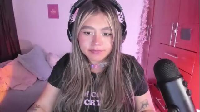 Image 12 of stephanifox Stream on Chaturbate on 1 month ago