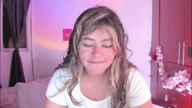 Image 7 of stephanifox Stream on Chaturbate on 25 days ago