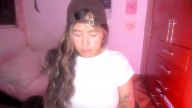 Image 3 of stephanifox Stream on Chaturbate on 7 days ago