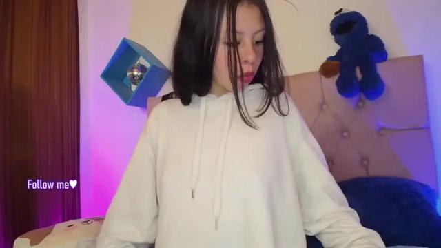 Image 10 of stephannie_hs Stream on Chaturbate on 21 months ago