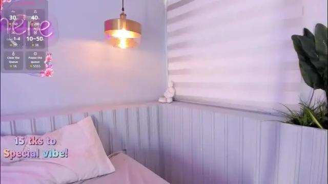 Image 12 of stephany__monroe Stream on Chaturbate on 16 days ago