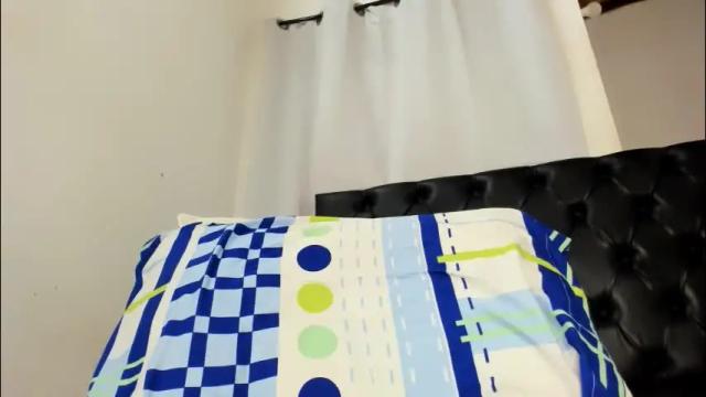 Image 12 of stephie01 Stream on Chaturbate on 21 days ago