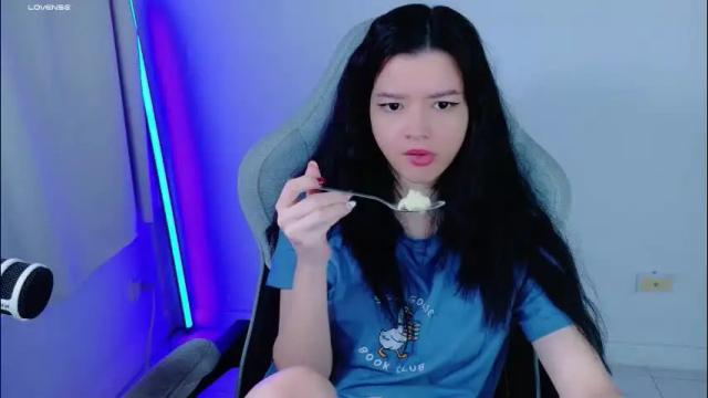 Image 12 of stephybrown Stream on Chaturbate on 2 months ago