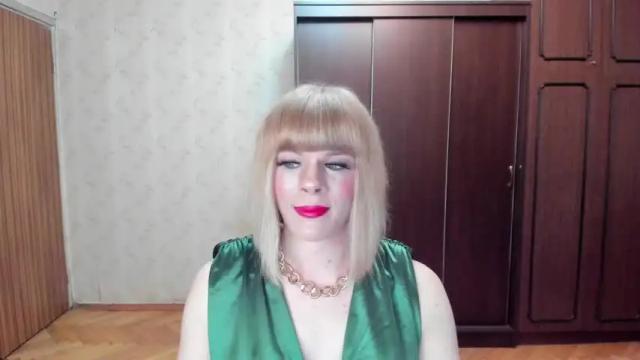 Image 3 of stesnyashkaalice Stream on Chaturbate on 15 months ago