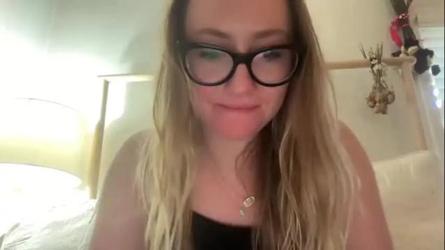 Image 8 of steviegirl4u Stream on Chaturbate on 13 months ago