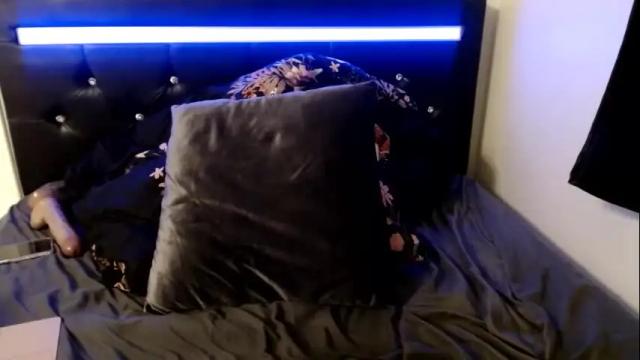 Image 11 of sticherella31 Stream on Chaturbate on 1 month ago