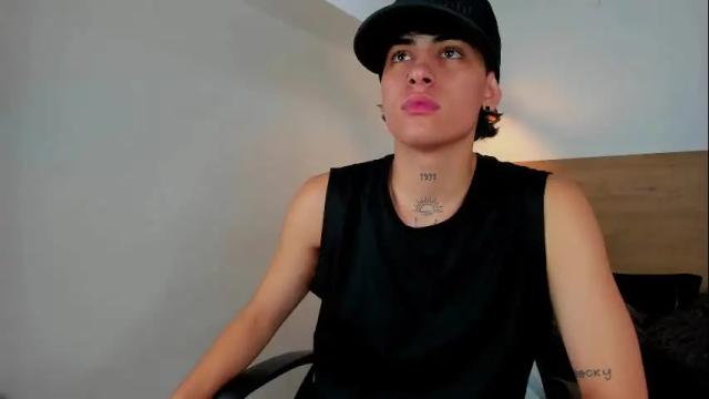 Thumbnail 3, stivenbenet1's Stream at Chaturbate, 1 month ago