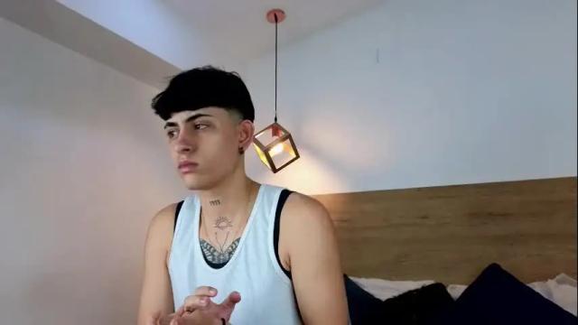 Image 4 of stivenbenet1 Stream on Chaturbate on 7 days ago