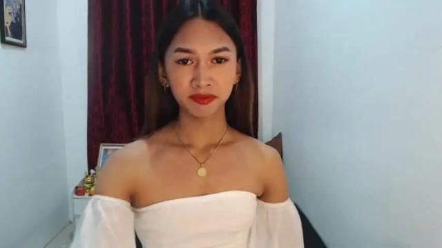 Image 2 of stonehard_sophia Stream on Chaturbate on 13 months ago