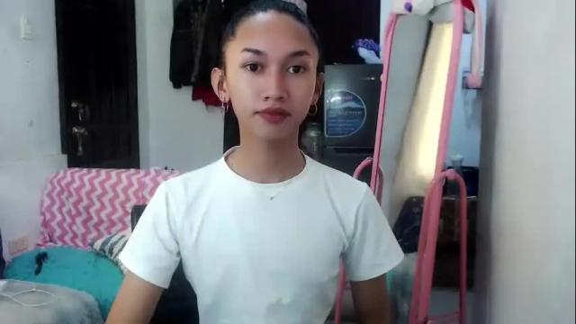Image 11 of stonehard_sophia Stream on Chaturbate on 24 days ago