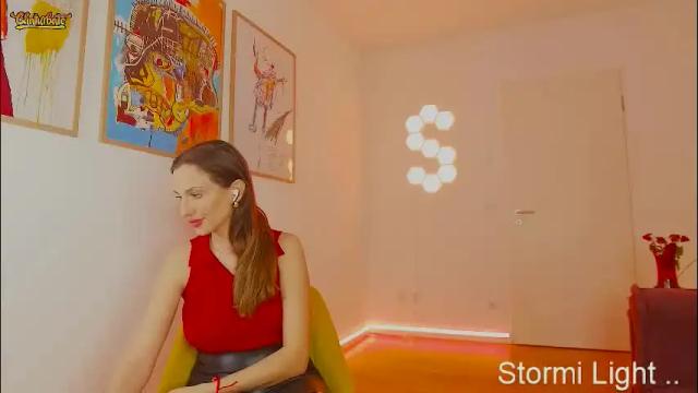 Image 11 of stormi_light Stream on Chaturbate on 13 days ago