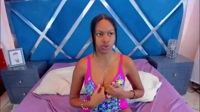 Image 10 of stormihills Stream on Chaturbate on 1 month ago