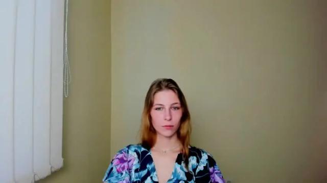 Image 3 of stranger_giirl Stream on Chaturbate on 14 months ago