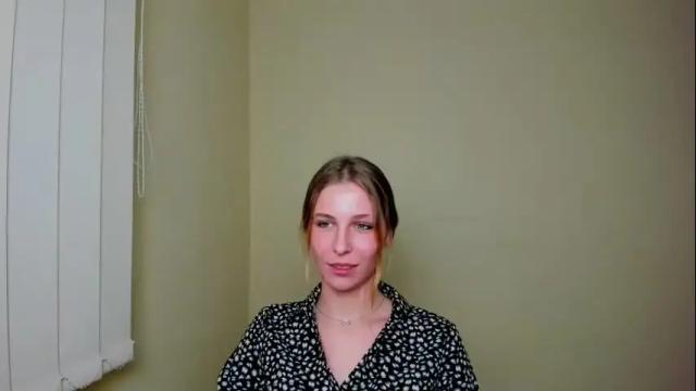Image 11 of stranger_giirl Stream on Chaturbate on 14 months ago