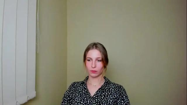 Image 3 of stranger_giirl Stream on Chaturbate on 14 months ago