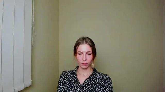Image 4 of stranger_giirl Stream on Chaturbate on 14 months ago