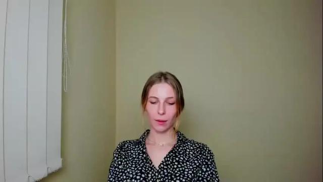 Image 7 of stranger_giirl Stream on Chaturbate on 14 months ago