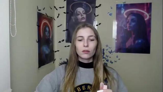Image 10 of stranger_giirl Stream on Chaturbate on 2 months ago