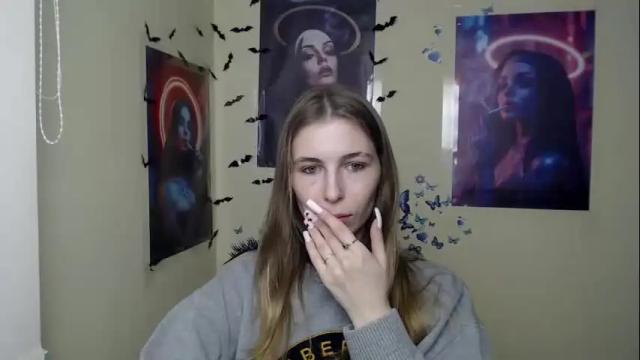 Thumbnail 3, stranger_giirl's Stream at Chaturbate, 1 month ago