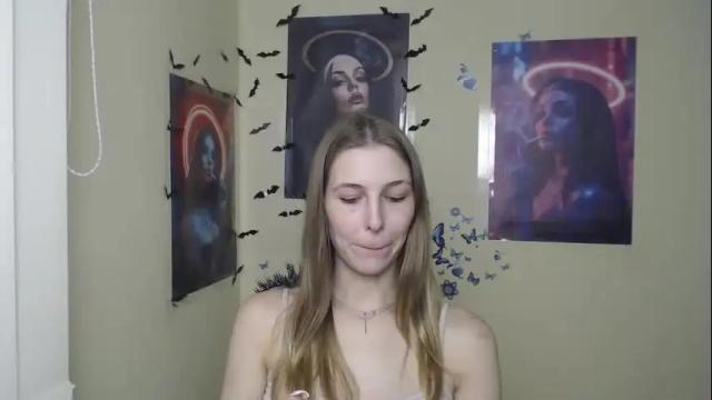 Image 4 of stranger_giirl Stream on Chaturbate on 1 month ago