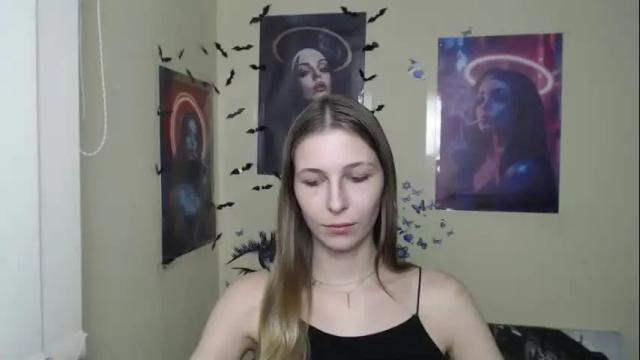 Image 10 of stranger_giirl Stream on Chaturbate on 1 month ago