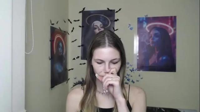 Image 3 of stranger_giirl Stream on Chaturbate on 1 month ago