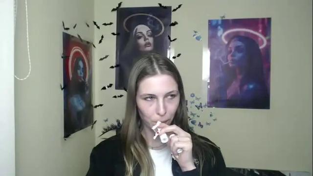 Thumbnail 2, stranger_giirl's Stream at Chaturbate, 1 month ago